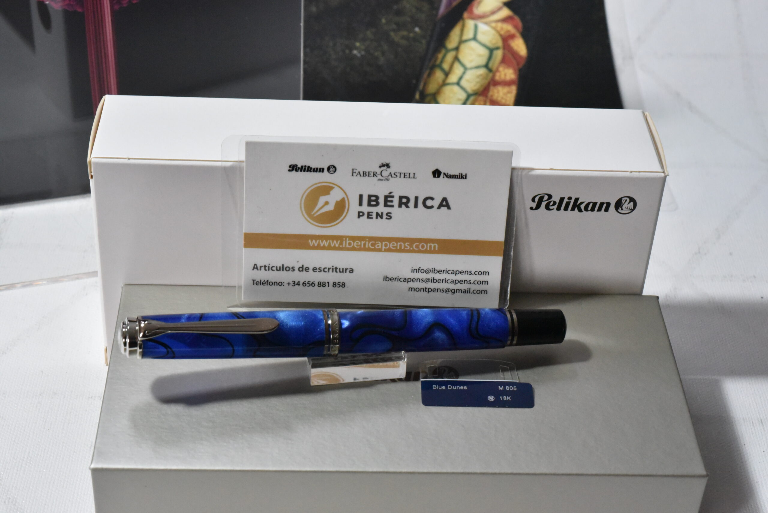 Pelikan Souveran 805 Blue Dunes Fountain Pen - Image 4