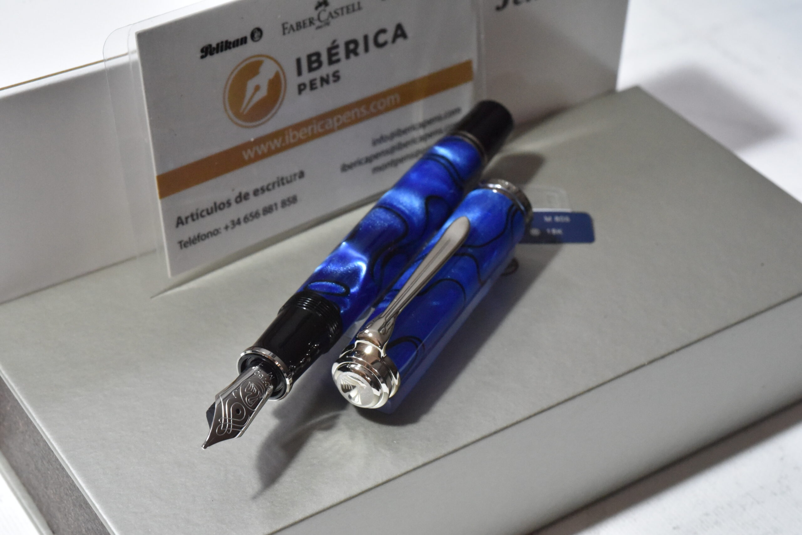 Pelikan Souveran 805 Blue Dunes Fountain Pen - Image 7