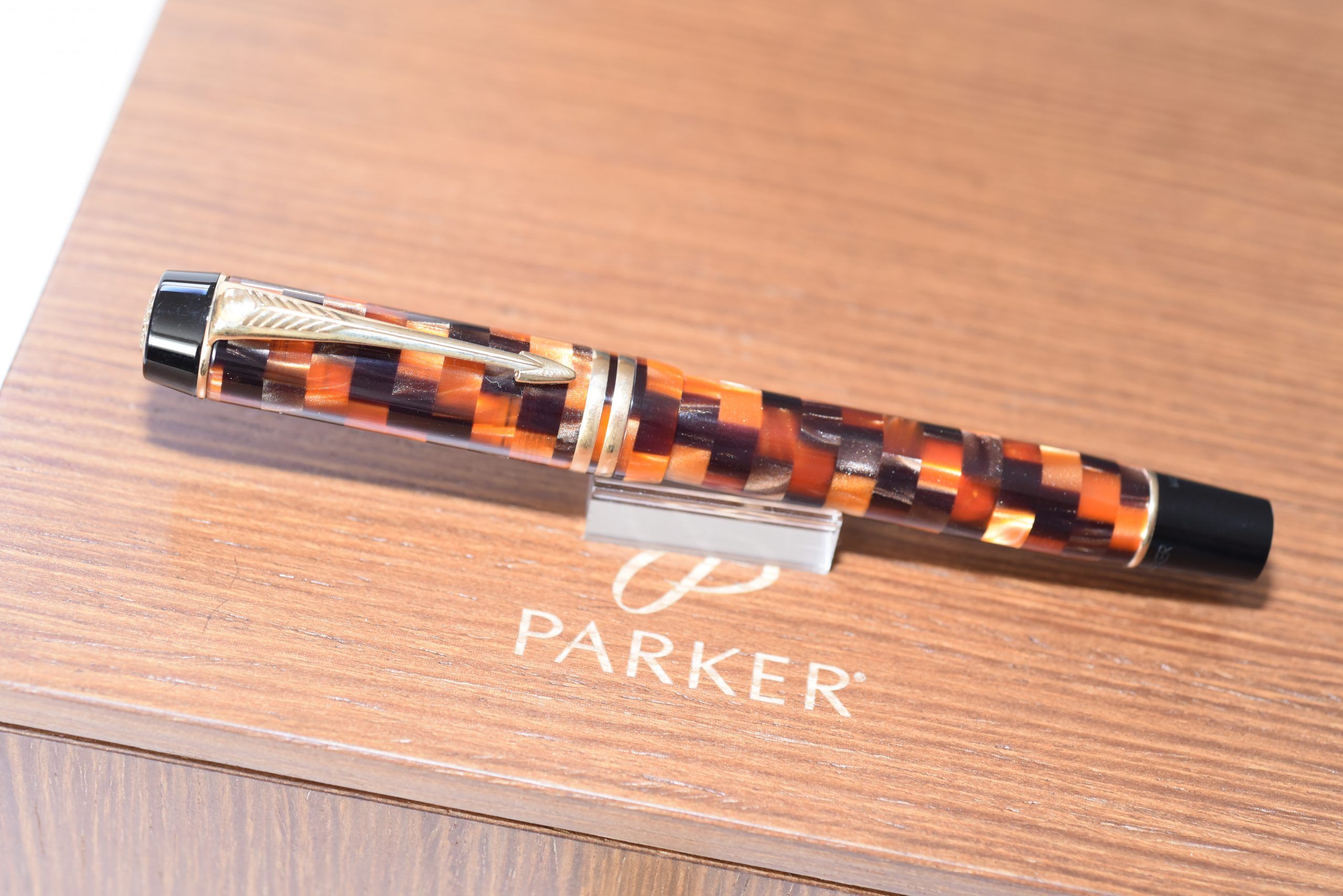 PARKER DUOFOLD Centennial Amber GT 字幅F 文房具/事務用品 筆記具