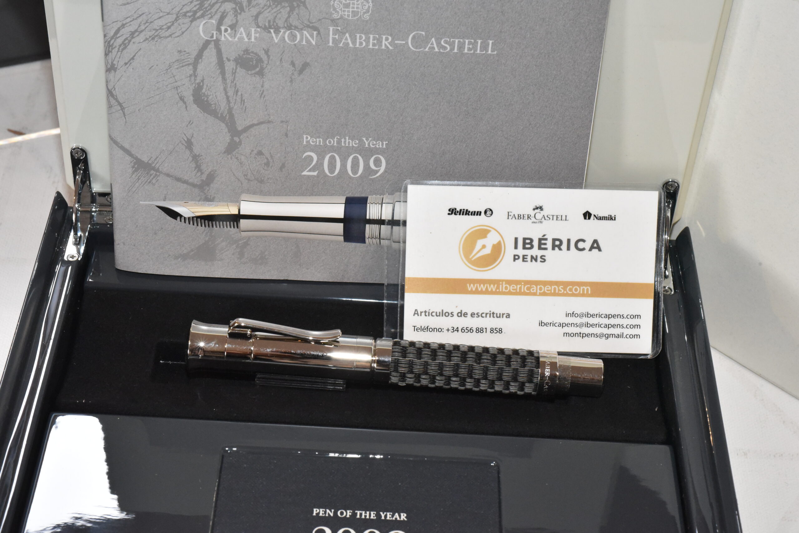 Graf Von Faber Castell Pen Of The Year 2009 horsehair fountain pen - Image 11