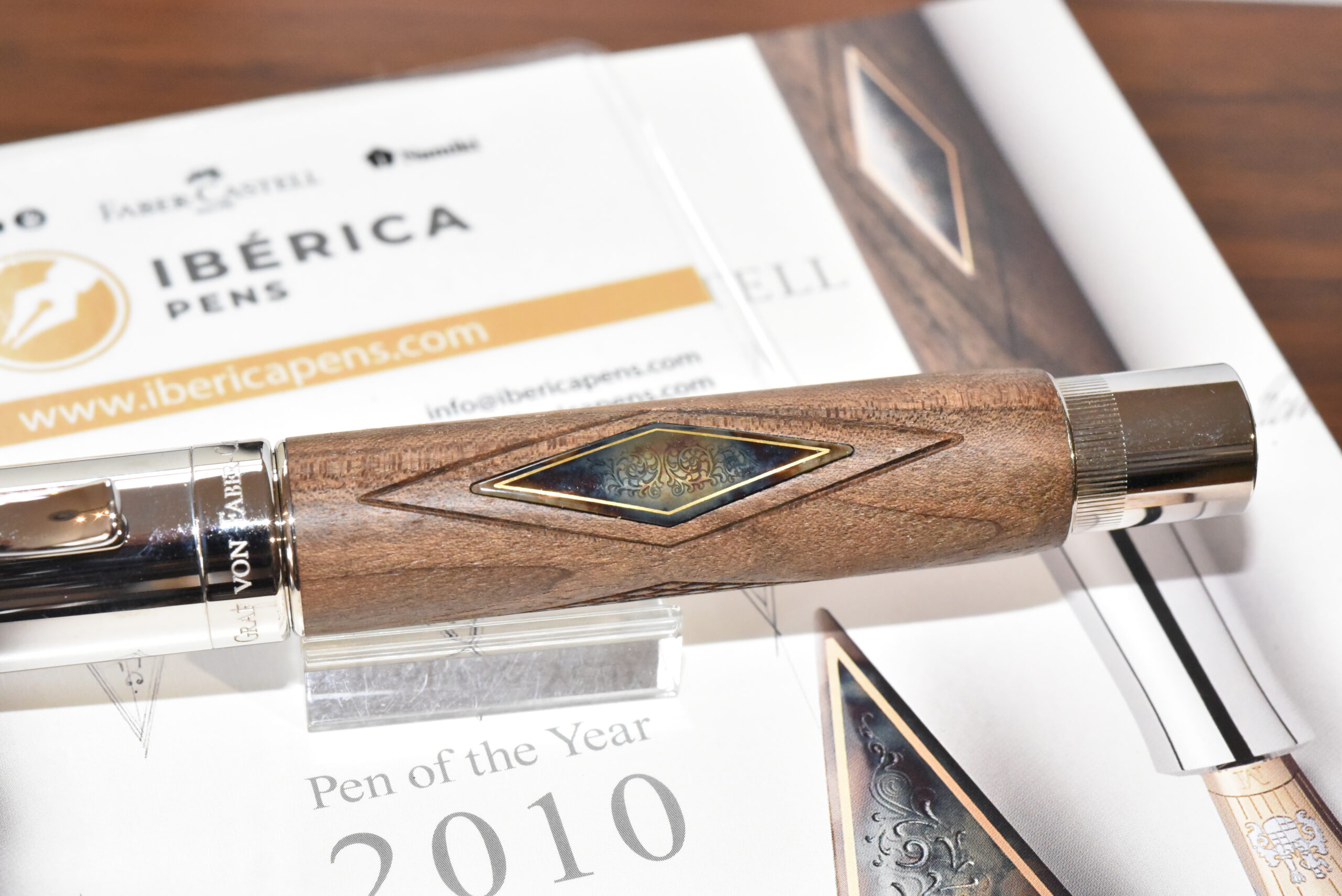 Graf Von Faber Castell Pen Of The Year 2010 Wood Of Walnut - Image 7
