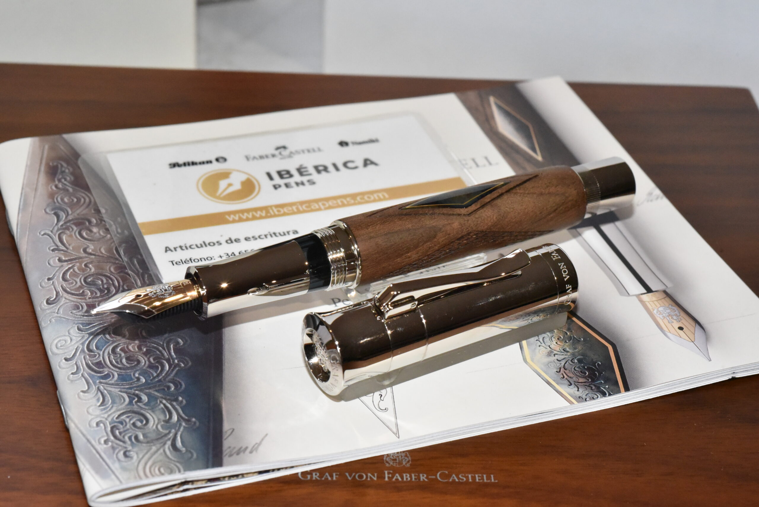 Graf Von Faber Castell Pen Of The Year 2010 Wood Of Walnut - Image 5