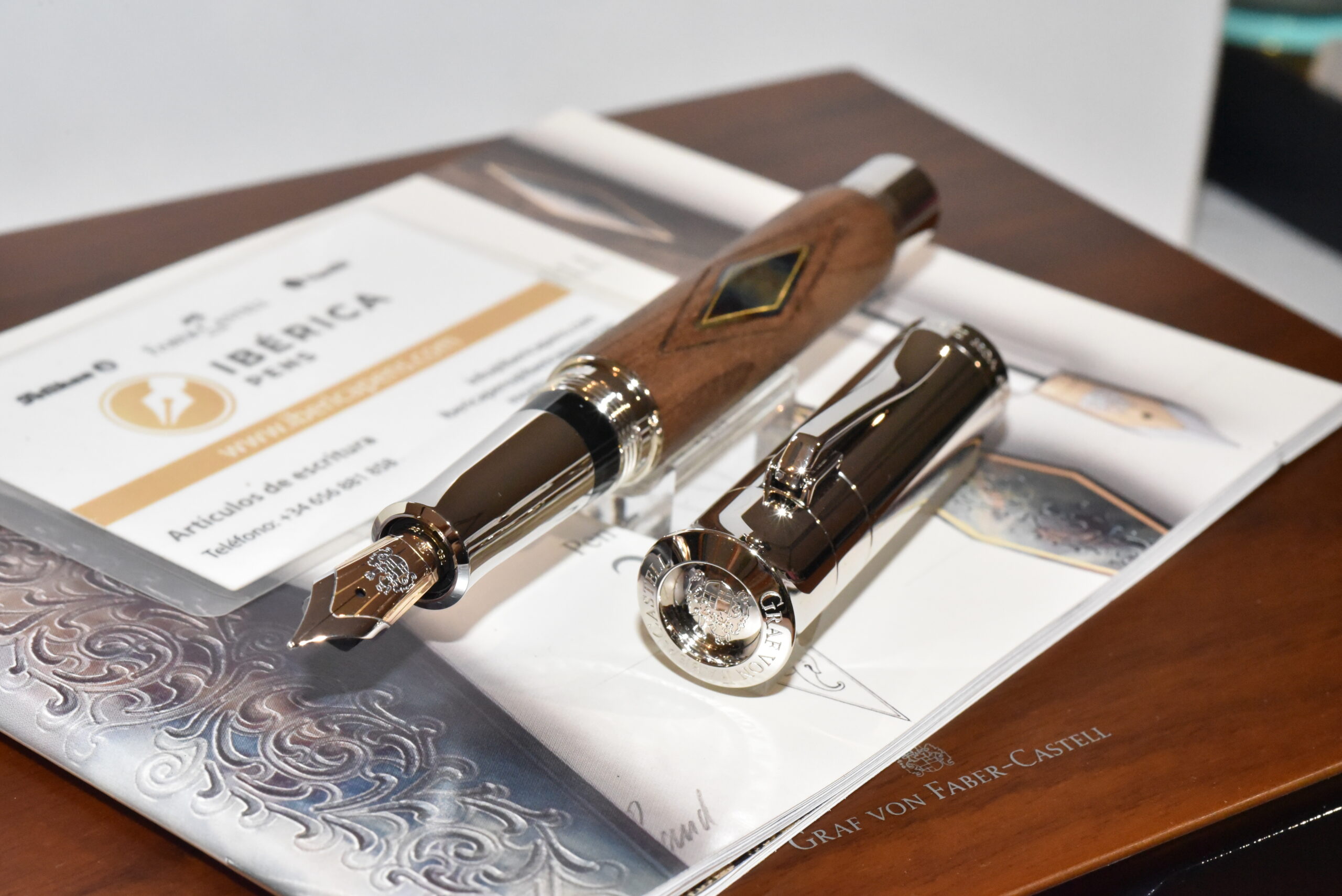 Graf Von Faber Castell Pen Of The Year 2010 Wood Of Walnut - Image 4