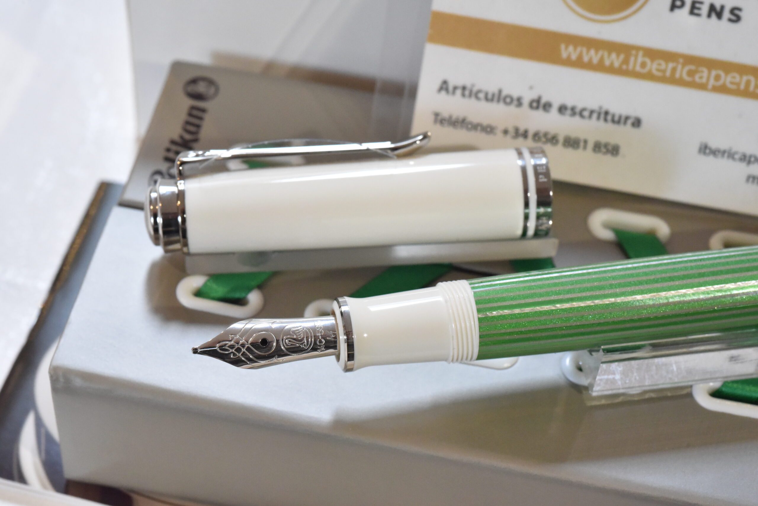 Pelikan M605 Green White Special Edition Fountain Pen - Image 9