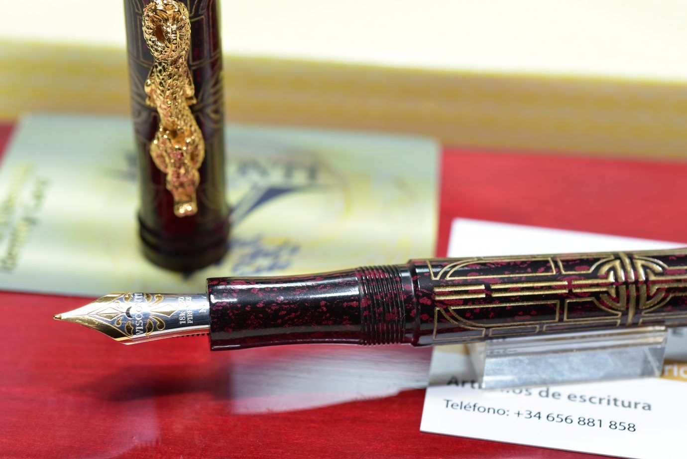 Stylo Plume YEAR OF THE DRAGON Édition Limitée | Caran d'Ache FR