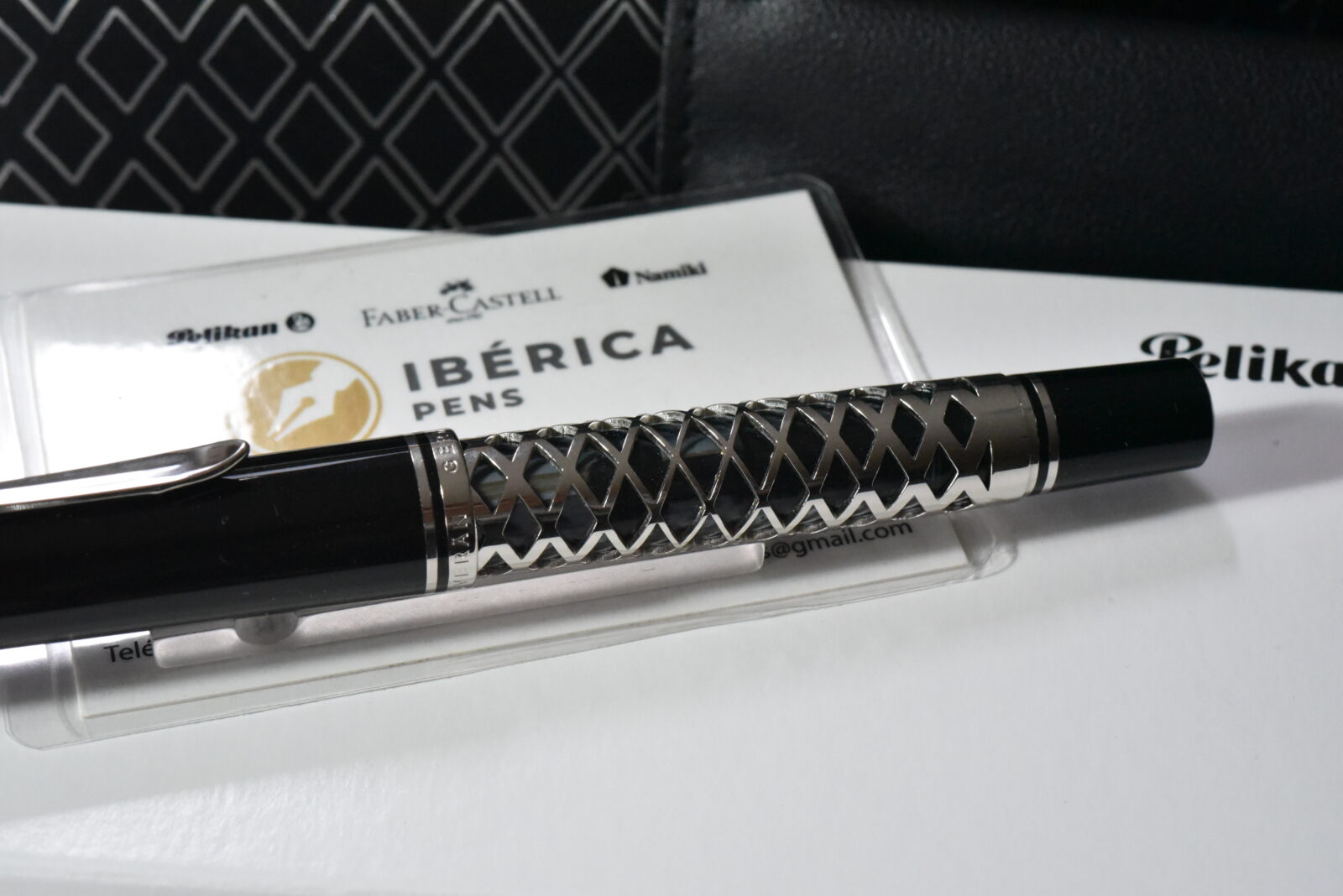 Pluma Estilográfica Pelikan M805 Metal Sleeve - Imagen 3